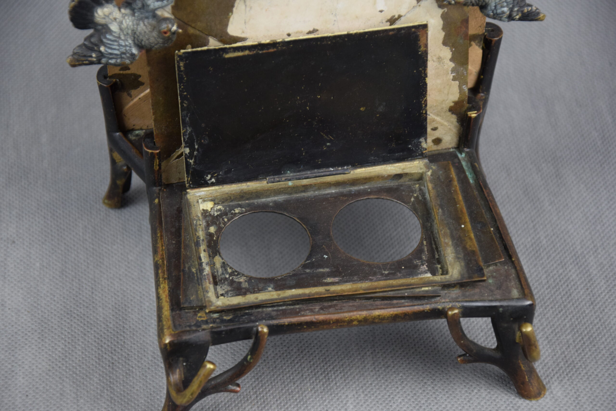 Kałamarz z listownikiem, brąz wiedeński, ok. 1900 r. - obrazek 11