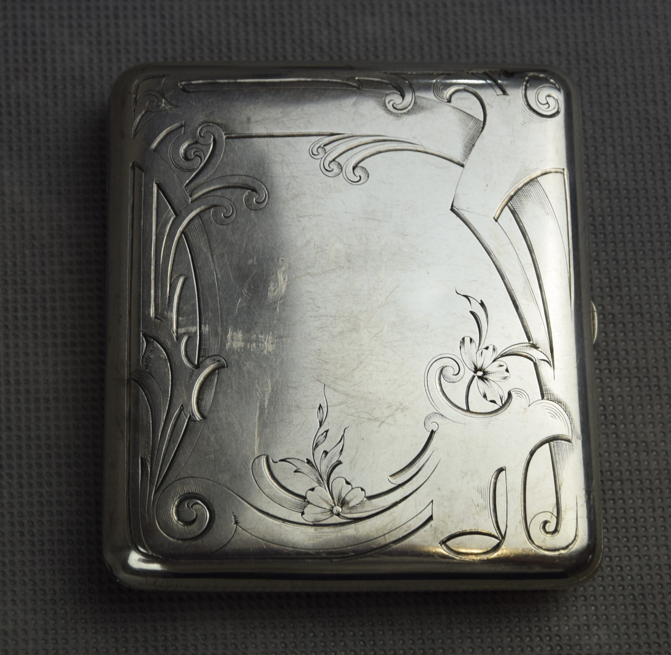 Papierośnica secesyjna, Srebro pr. 84, Rosja, pocz. XX w. - obrazek 2