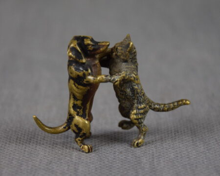 Brąz Wiedeński, "Pies z Kotem", brąz polichromowany, ok. 1900 r.